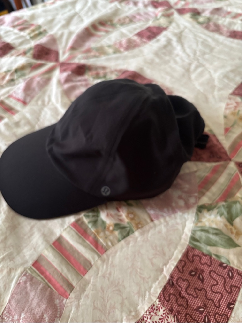 Lululemon Black Athletic Cap